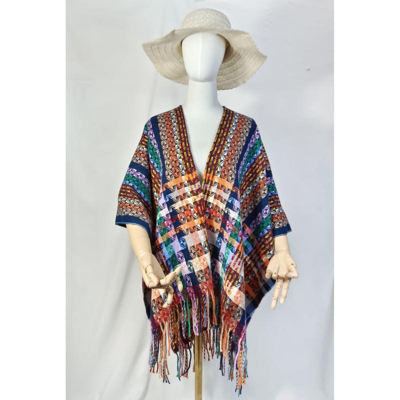 Flerfärgad bohemisk aztec-mönstrad poncho med fransar och geometriska mönster